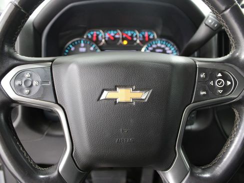 Used 2018 Chevrolet Silverado 1500 LT AWD/4WD image 34