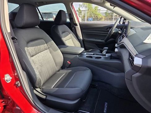 New 2026 Nissan Altima 2.5 SV FWD image 13