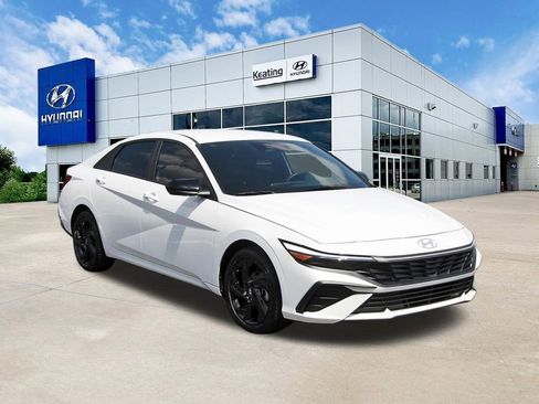 Certified 2026 Hyundai Elantra Sport w/ Cargo Package FWD image 3