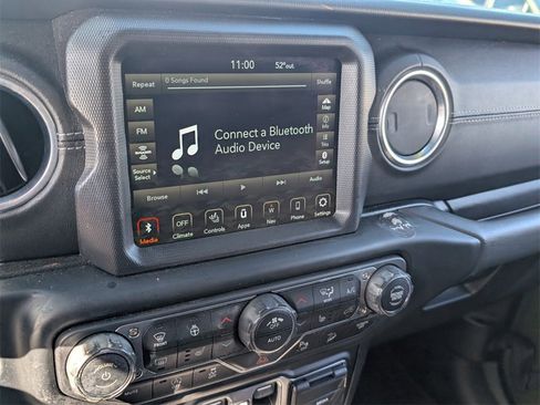 Used 2021 Jeep Wrangler Unlimited Sahara image 19