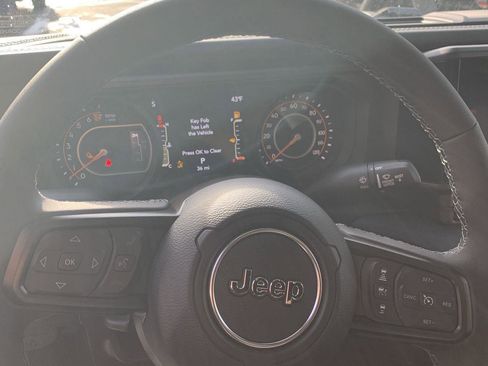 New 2026 Jeep Gladiator Rubicon image 13