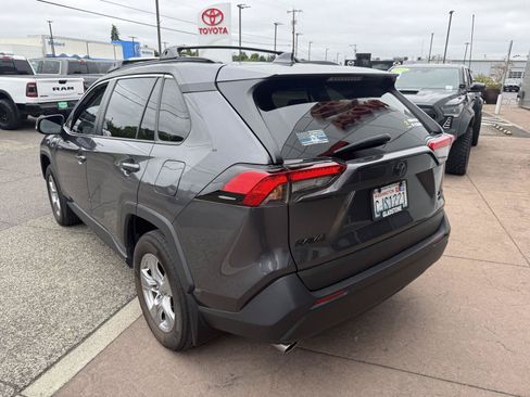 Certified 2023 Toyota RAV4 XLE w/ XLE Grade Weather Package AWD/4WD image 6