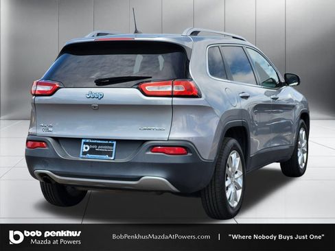 Used 2016 Jeep Cherokee Limited AWD/4WD image 25