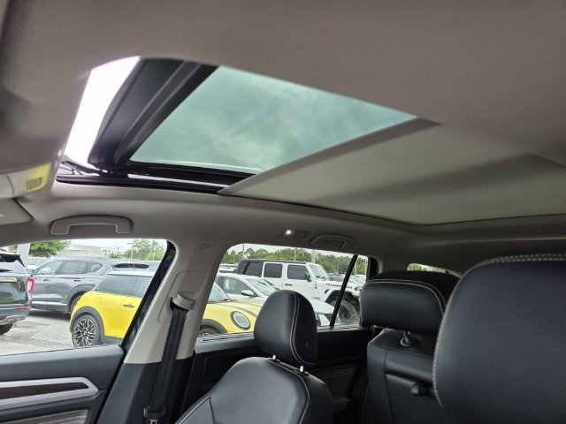 Used 2022 Volkswagen Atlas SE FWD image 12