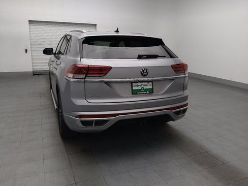 Used 2021 Volkswagen Atlas Cross Sport SE w/ Panoramic Sunroof Package FWD image 6