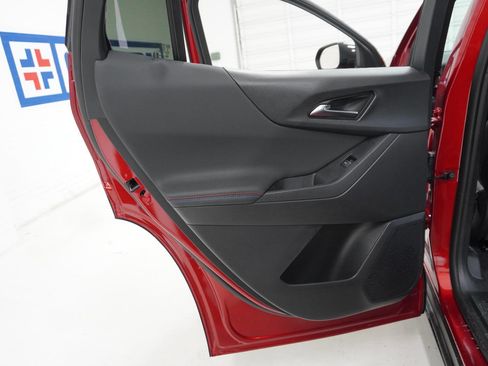 New 2026 Chevrolet Equinox RS w/ Convenience Package III image 31