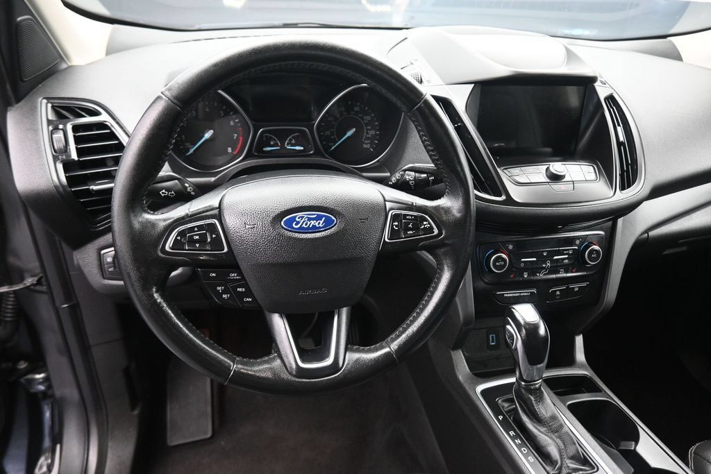 Used 2019 Ford Escape SEL AWD/4WD image 14