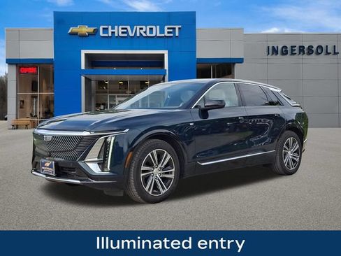 Used 2024 Cadillac Lyriq Luxury AWD/4WD image 34
