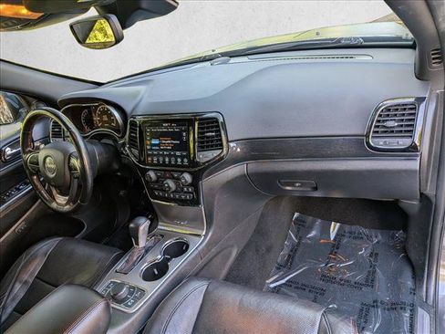 Used 2021 Jeep Grand Cherokee Trailhawk w/ Trailhawk Luxury Group AWD/4WD image 21