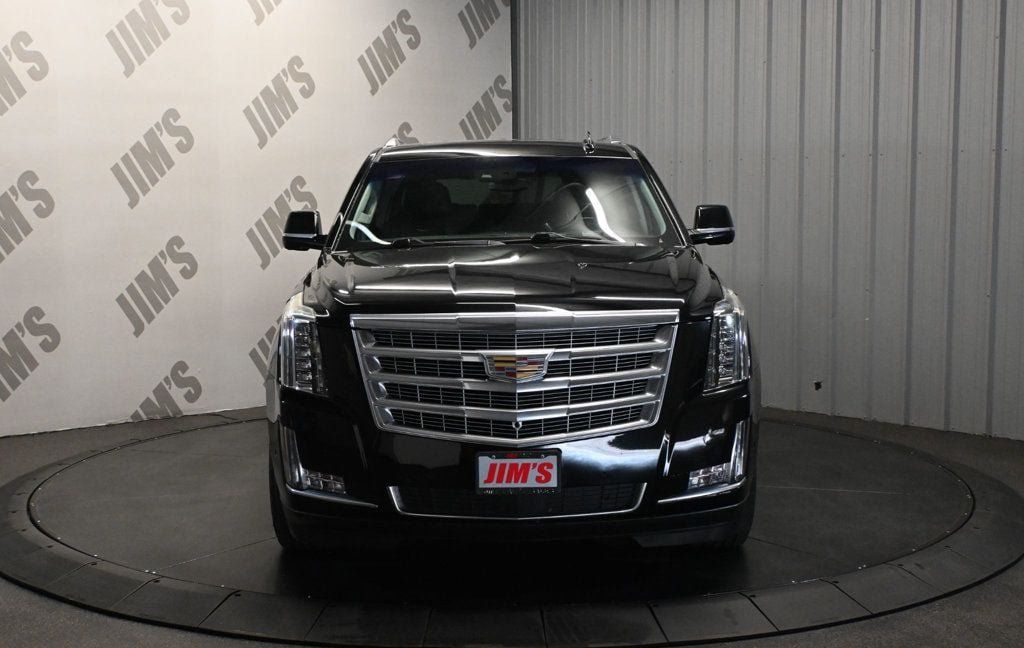 Used 2019 Cadillac Escalade Premium Luxury w/ LPO, Radiant Package RWD image 2