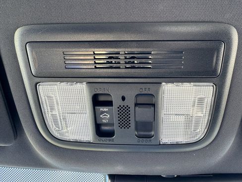 Used 2021 Honda Civic EX image 23