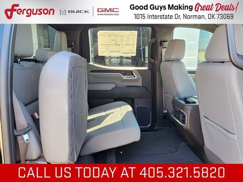 New 2026 GMC Sierra 1500 SLT w/ SLT Convenience Package AWD/4WD image 43