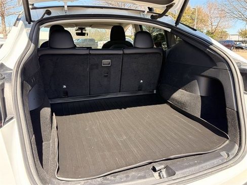 Used 2021 Tesla Model Y Performance image 30