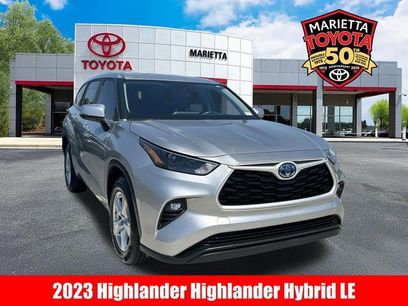 Used 2023 Toyota Highlander LE