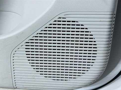 Used 2025 Hyundai Kona SEL image 19