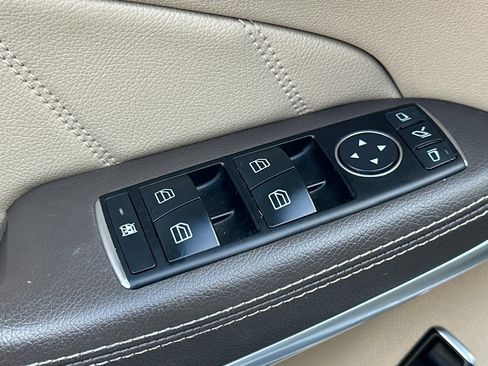 Used 2014 Mercedes-Benz GL 450 4MATIC image 13