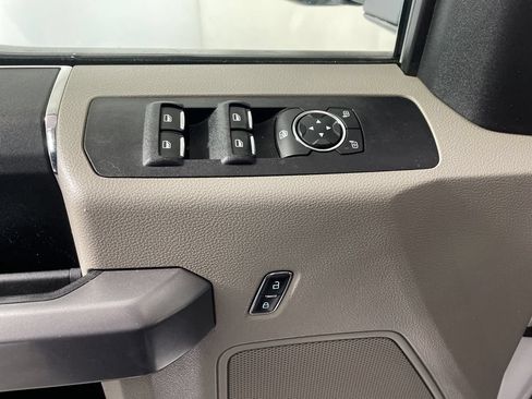 Used 2021 Ford F250 XLT AWD/4WD image 10