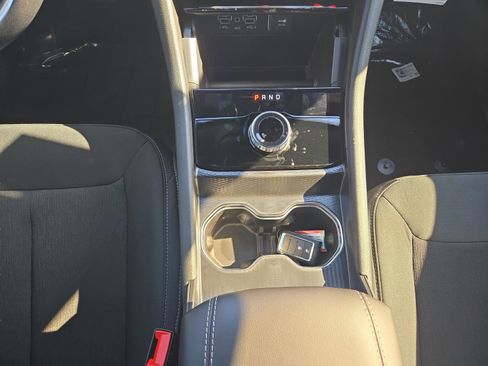 New 2025 Jeep Grand Cherokee Laredo X image 13