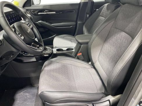 New 2026 Kia Seltos S FWD image 12