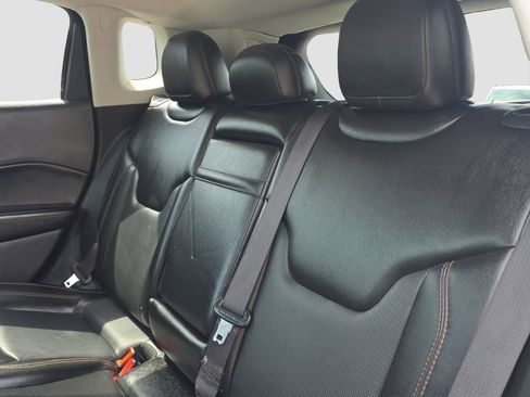 Used 2019 Jeep Compass Limited AWD/4WD image 11