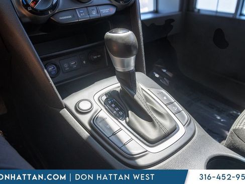 Used 2021 Hyundai Kona SEL Plus FWD image 10