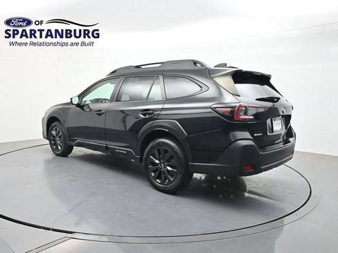 Used 2023 Subaru Outback Onyx Edition AWD/4WD image 5