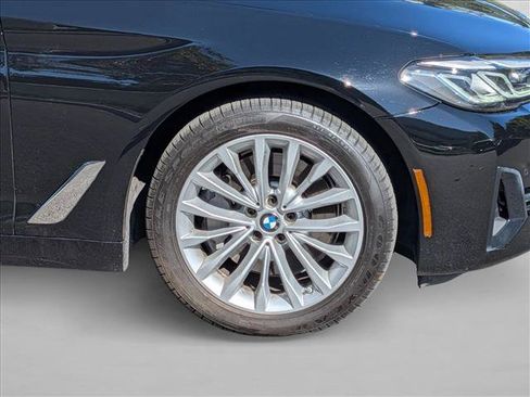 Certified 2023 BMW 530i xDrive w/ Convenience Package AWD/4WD image 24