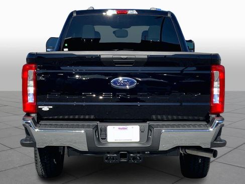 Used 2026 Ford F250 XLT w/ FX4 Off-Road Package image 5