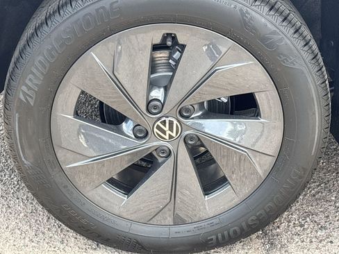 New 2026 Volkswagen Taos S FWD image 6