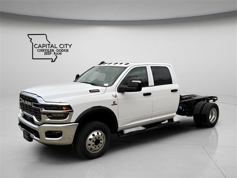 New 2026 RAM 3500 Tradesman image 3
