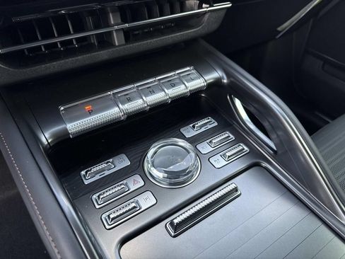 New 2026 Lincoln Nautilus Reserve w/ Jet Appearance Package AWD/4WD image 29