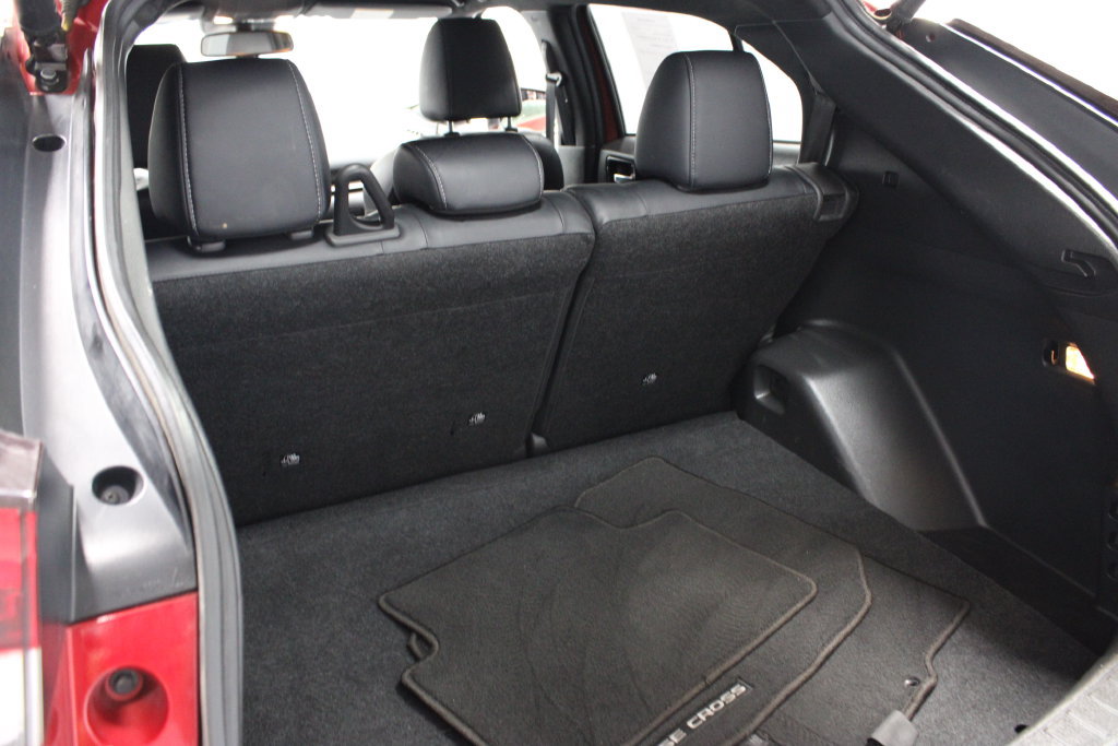 Used 2024 Mitsubishi Eclipse Cross SEL AWD/4WD image 16