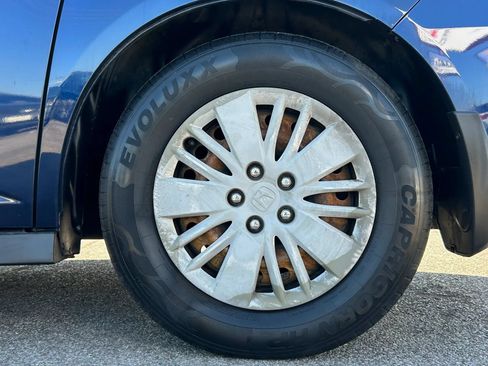 Used 2015 Honda Odyssey LX image 41
