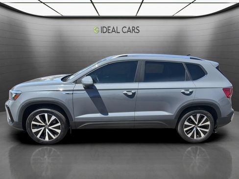 Used 2023 Volkswagen Taos SE AWD/4WD image 8