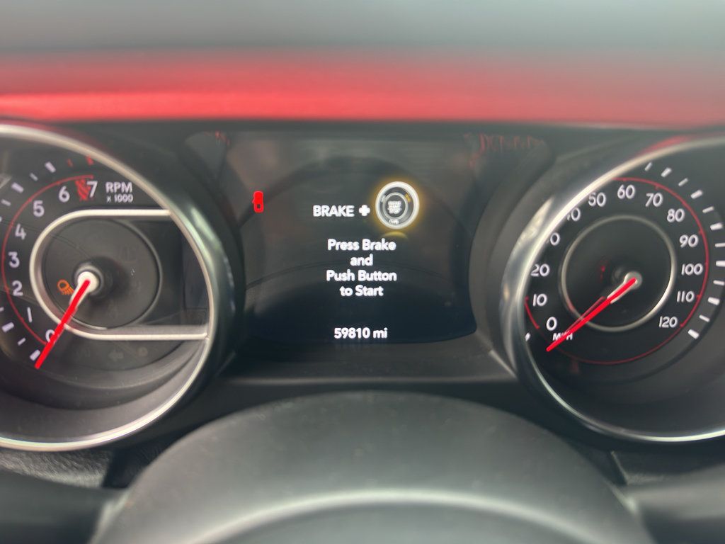 Used 2021 Jeep Gladiator Rubicon w/ Dual Top Group AWD/4WD image 11