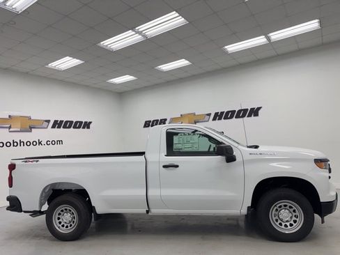 New 2026 Chevrolet Silverado 1500 W/T w/ Trailering Package image 4