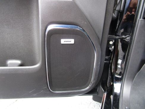 Used 2018 GMC Sierra 1500 SLT w/ SLT Premium Package AWD/4WD image 22