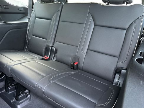 Used 2023 Chevrolet Tahoe Premier image 15