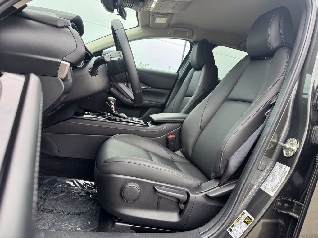 Certified 2025 MAZDA CX-30 AWD 2.5 S w/ Select Sport Pkg image 6