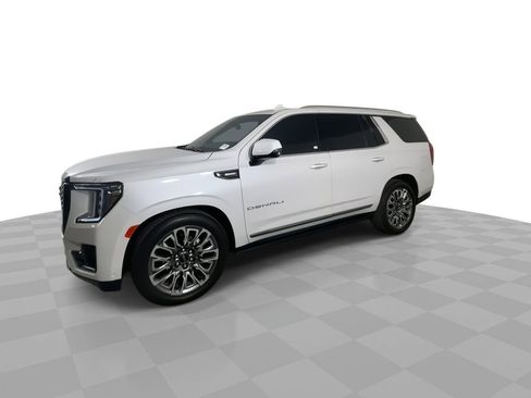 Used 2023 GMC Yukon Denali Ultimate image 4