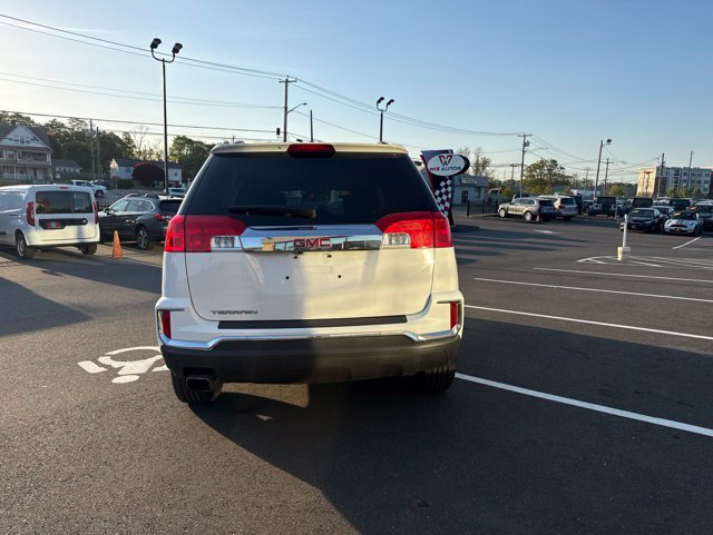 Used 2017 GMC Terrain SLE w/ Convenience Package FWD image 5