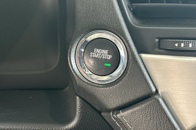 Used 2019 GMC Yukon Denali w/ Denali Ultimate Package AWD/4WD image 24