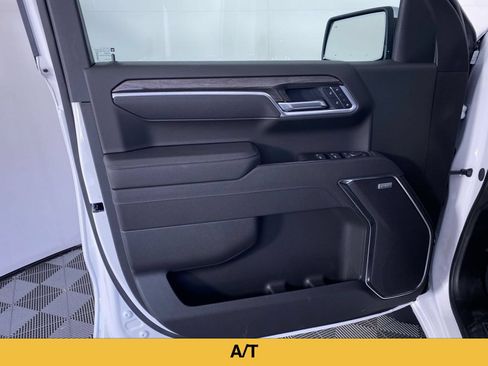 Certified 2025 Chevrolet Silverado 1500 LTZ AWD/4WD image 12