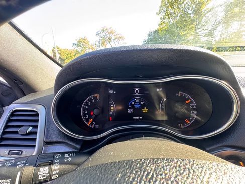 Used 2018 Jeep Grand Cherokee Altitude image 16