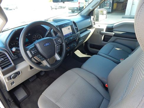 Used 2020 Ford F150 XLT RWD image 2