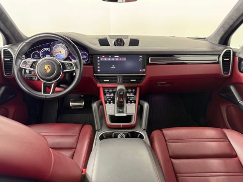 Certified 2022 Porsche Cayenne GTS image 20