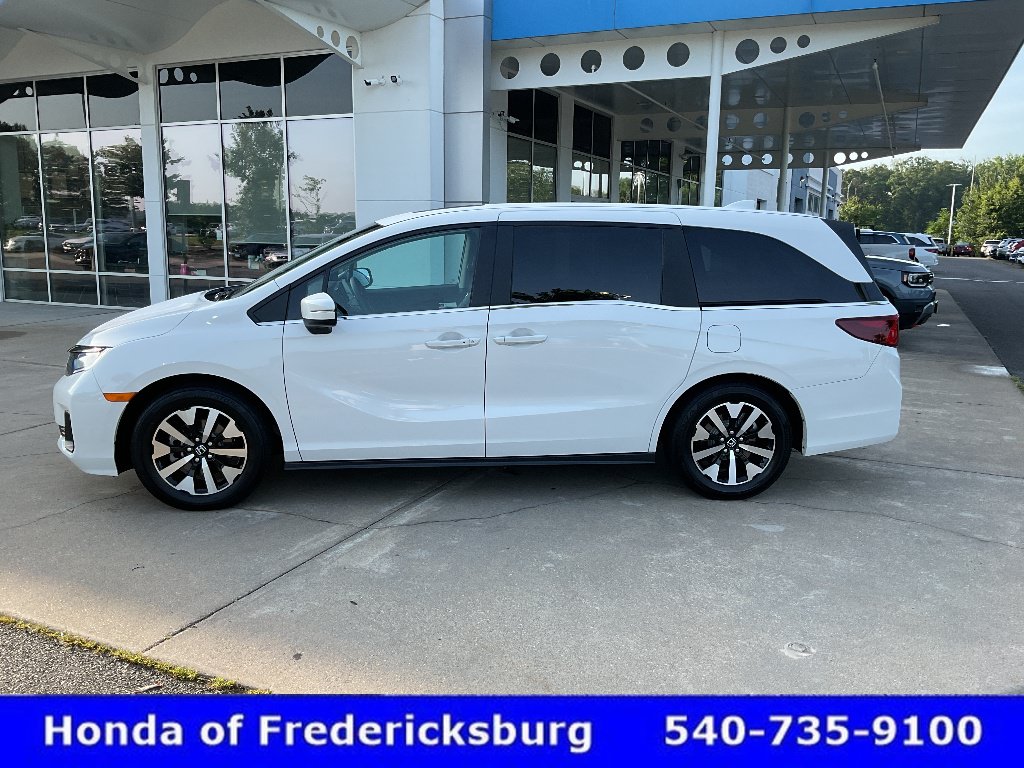 Used 2026 Honda Odyssey EX-L image 2