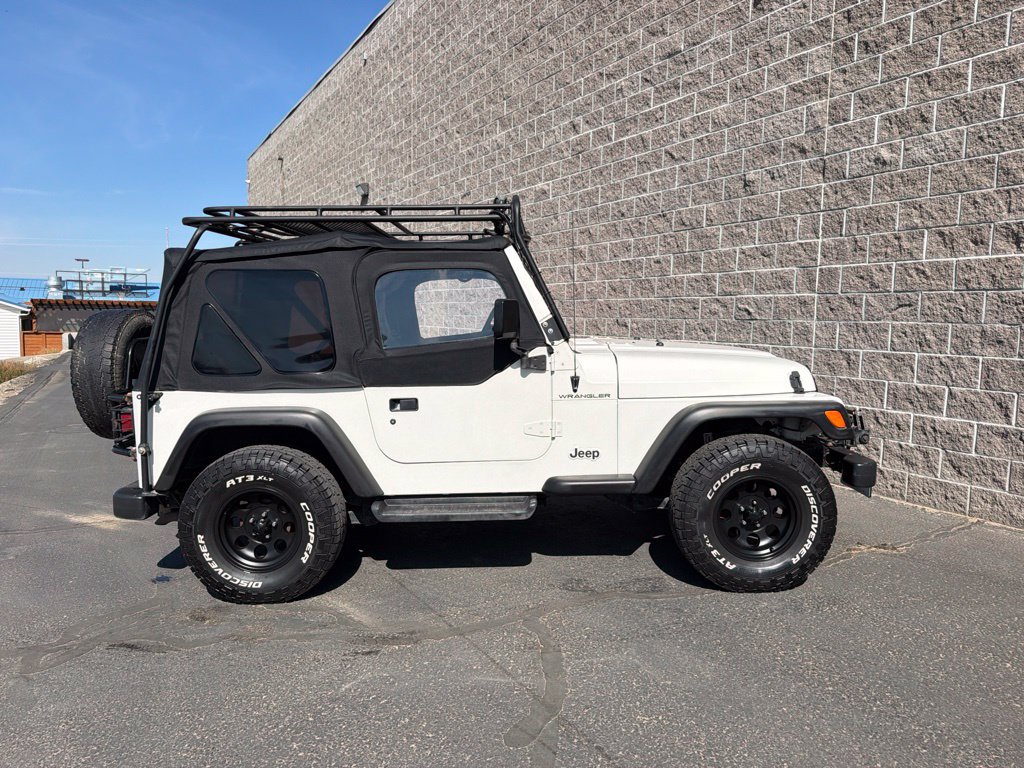 Used 1997 Jeep Wrangler SE AWD/4WD image 2