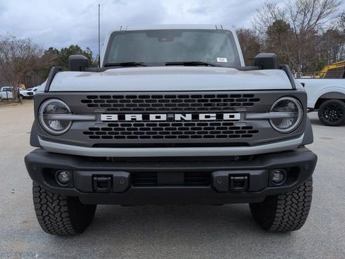 New 2026 Ford Bronco Badlands image 8