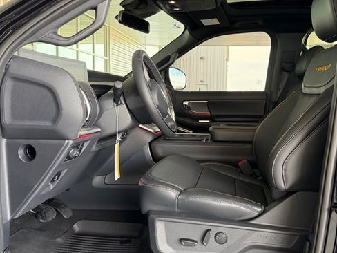 New 2025 Ford Expedition Tremor image 6